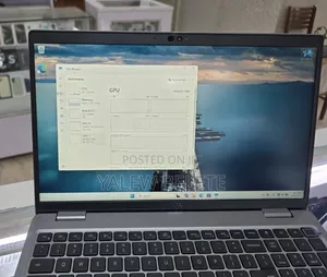 New Laptop Dell Precision 3560 8GB Intel Core i7 SSD 512GB