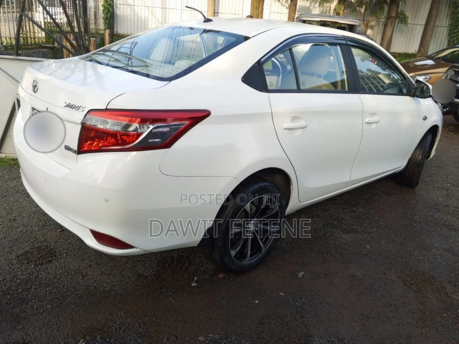 Toyota Yaris 2014 White
