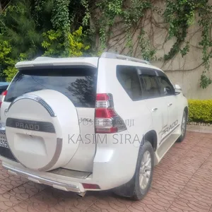 Toyota Land Cruiser Prado 2.8 D-4D 2015 White