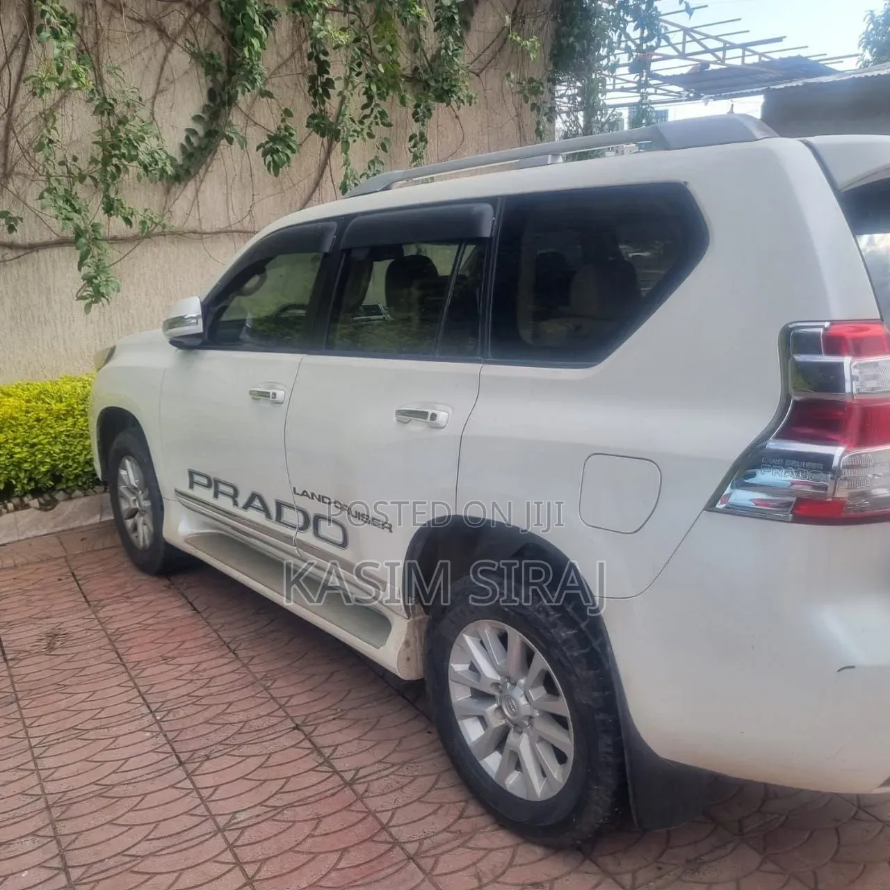 Toyota Land Cruiser Prado 2.8 D-4D 2015 White