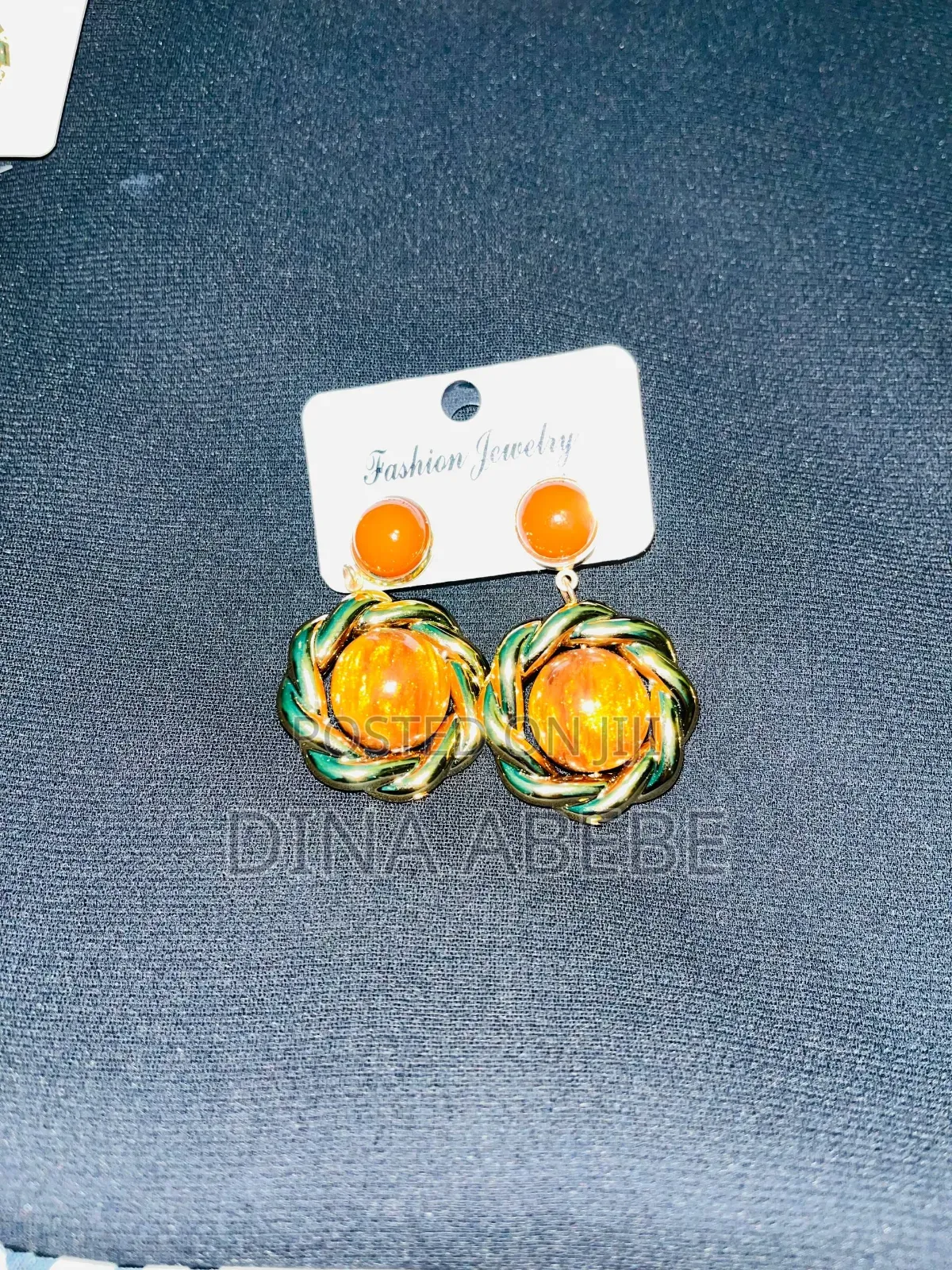Woman's Earrings