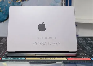 New Laptop Apple MacBook Pro 2020 M1 32GB Apple M1 Pro SSD 1T