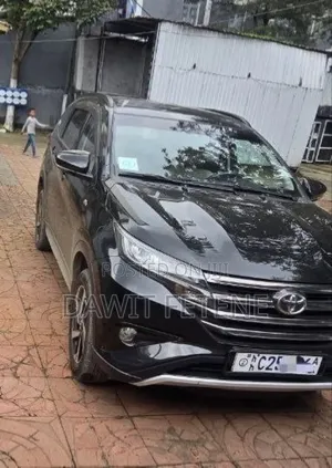 Toyota Rush 2022 Black