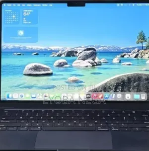 Laptop Apple MacBook Air 2022 M2 16GB Apple M2 SSD 256GB