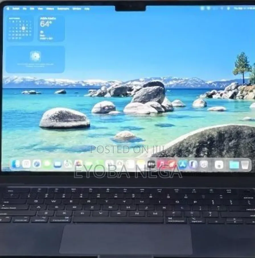 Laptop Apple MacBook Air 2022 M2 16GB Apple M2 SSD 256GB