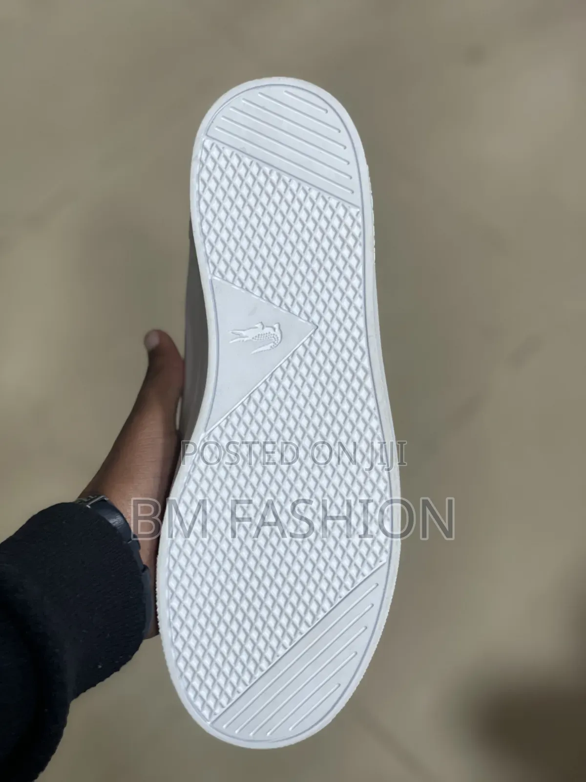 Lacoste Carnaby Pro Simplistic Flat Shoes