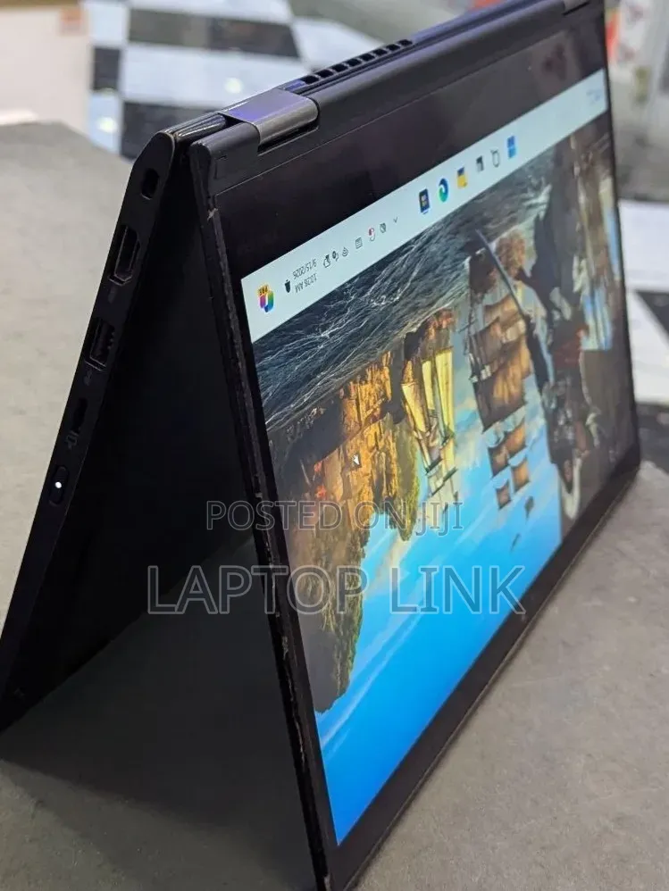 New Laptop Lenovo ThinkPad X390 Yoga 16GB Intel Core i5 SSD 256GB