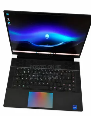 New Laptop Alienware X16 r1 32GB Intel Core i9 SSD 1T