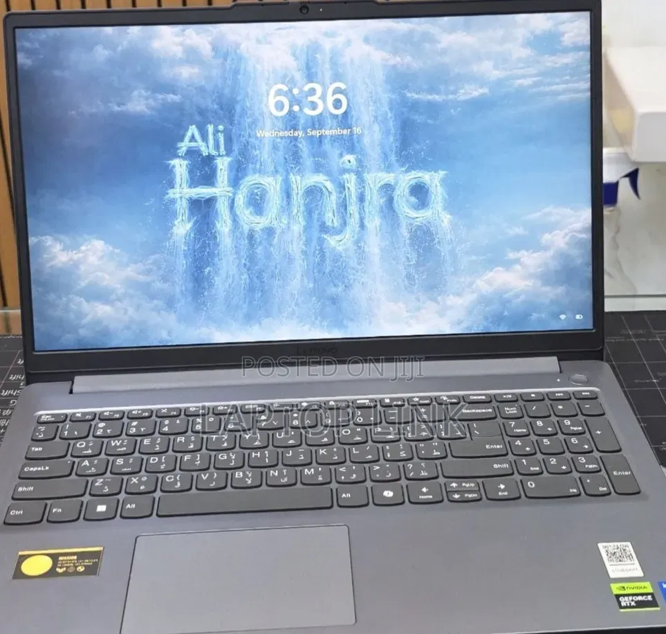 New Laptop Lenovo LOQ 15AHP10 12GB Intel Core i5 SSD 512GB