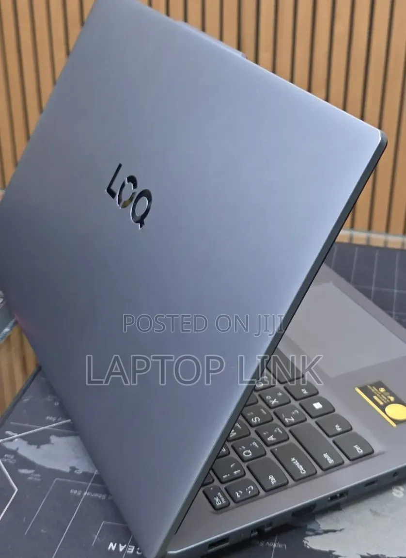 New Laptop Lenovo LOQ 15AHP10 12GB Intel Core i5 SSD 512GB