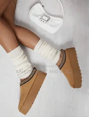 Comfortable Platform Uggs