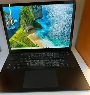 New Laptop Microsoft Surface 16GB Intel Core i7 SSD 512GB