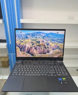 New Laptop HP 16GB Intel Core i7 SSD 1T