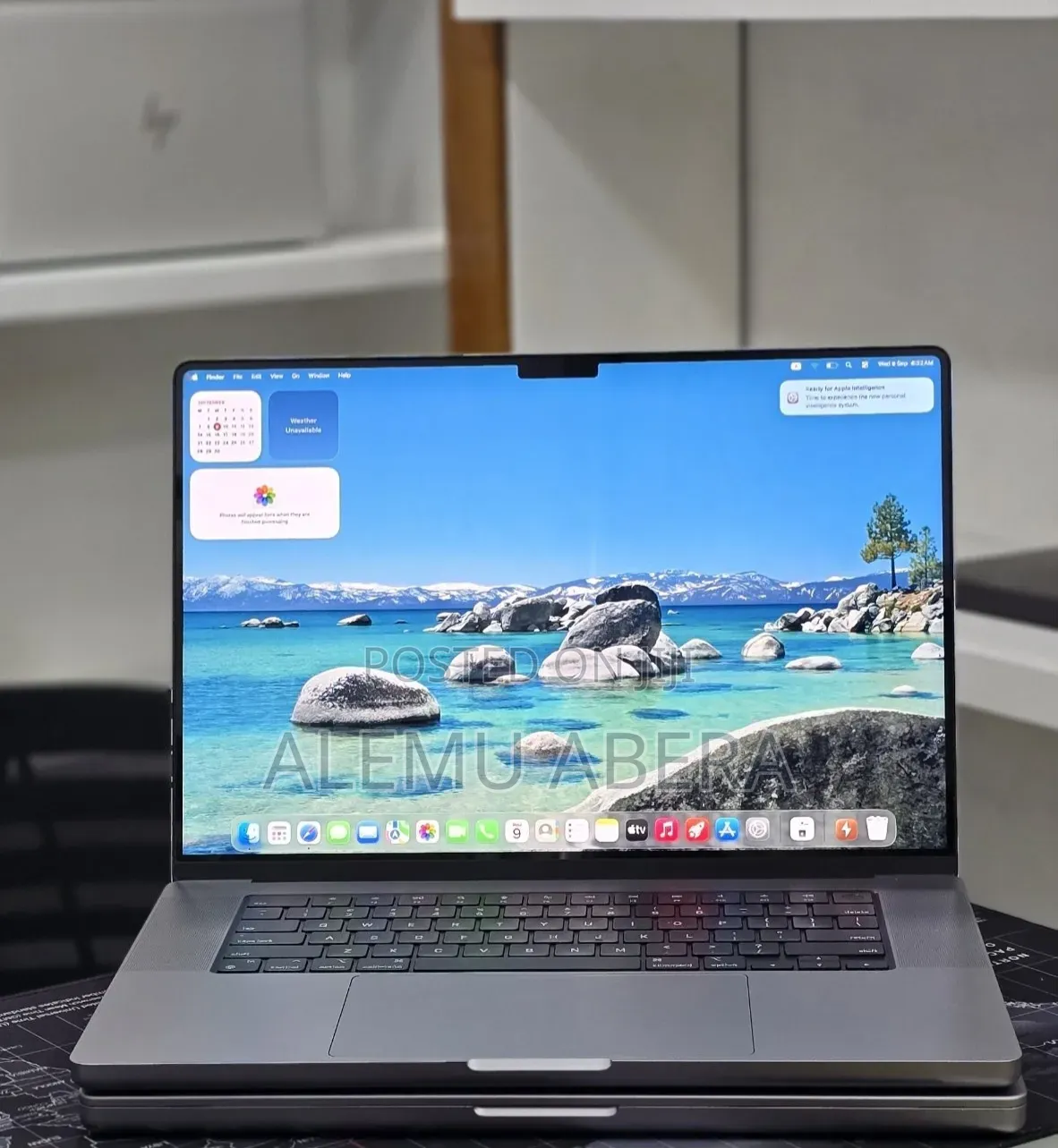 New Laptop Apple MacBook Pro 2021 M1 32GB Apple M1 Pro SSD 512GB
