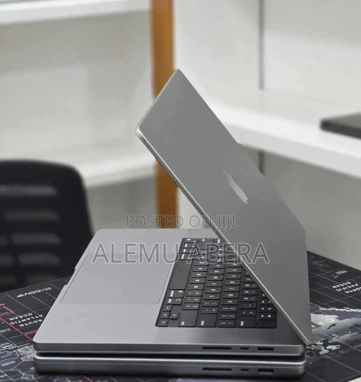 New Laptop Apple MacBook Pro 2021 M1 32GB Apple M1 Pro SSD 512GB