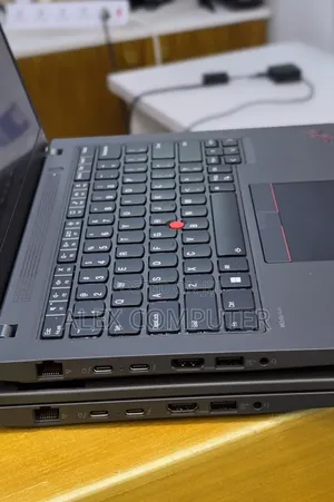 New Laptop Lenovo ThinkPad T14 G4 16GB Intel Core i7 SSD 512GB