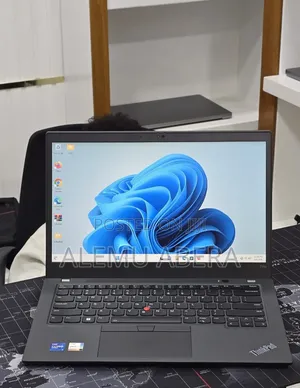 New Laptop Lenovo ThinkPad T14s Gen 1 32GB Intel Core i7 SSD 512GB