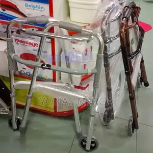 4-Legged Walking_Aid皆旨flex Mode and Flexible Mode. Walkers