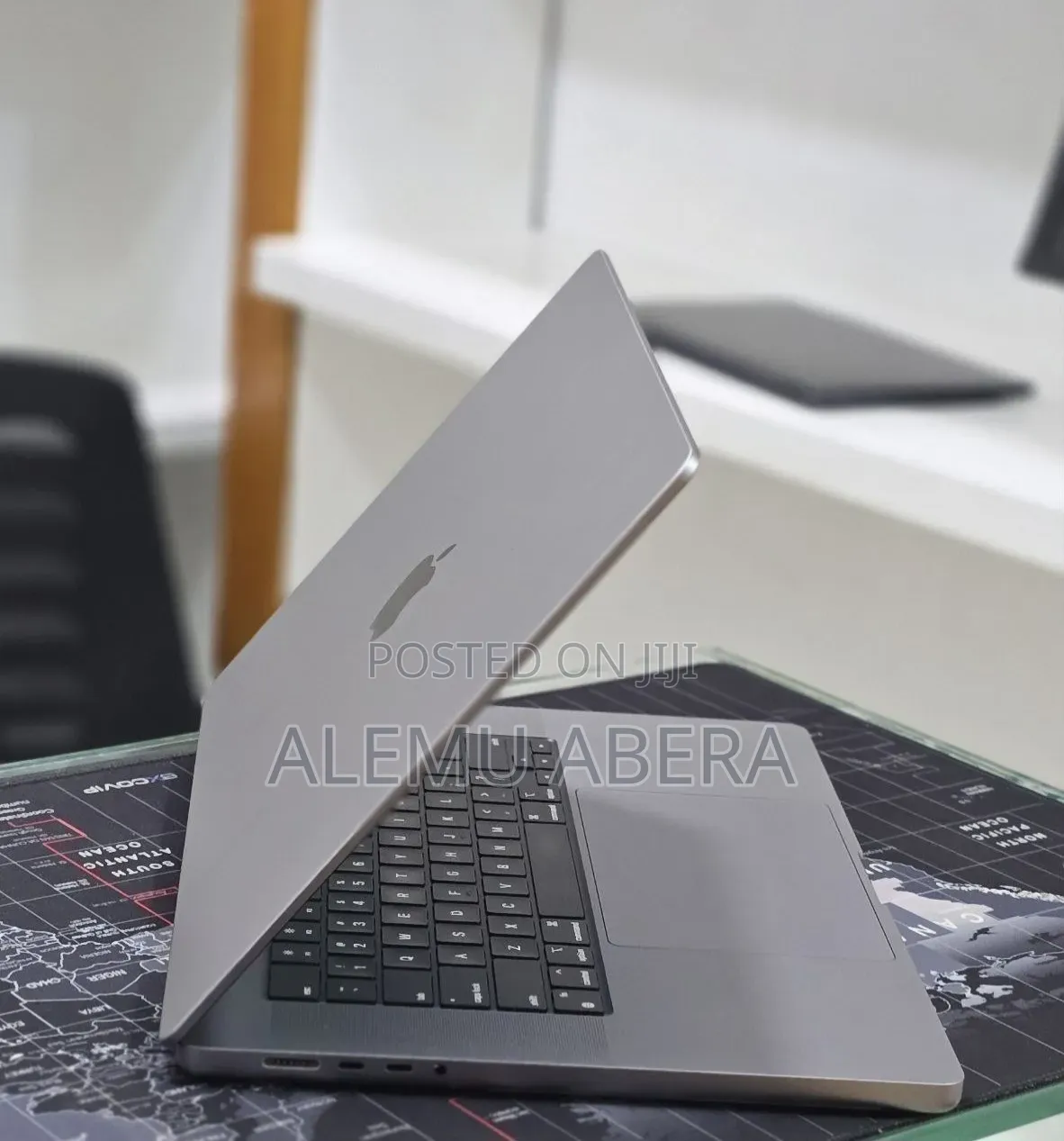 New Laptop Apple MacBook Pro 2023 M2 Pro 16GB Apple M2 SSD 512GB