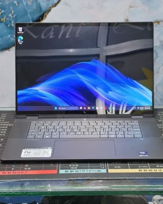 New Laptop HP OmniBook Ultra Flip 16" 32GB Intel Core Ultra 7 SSD 2T
