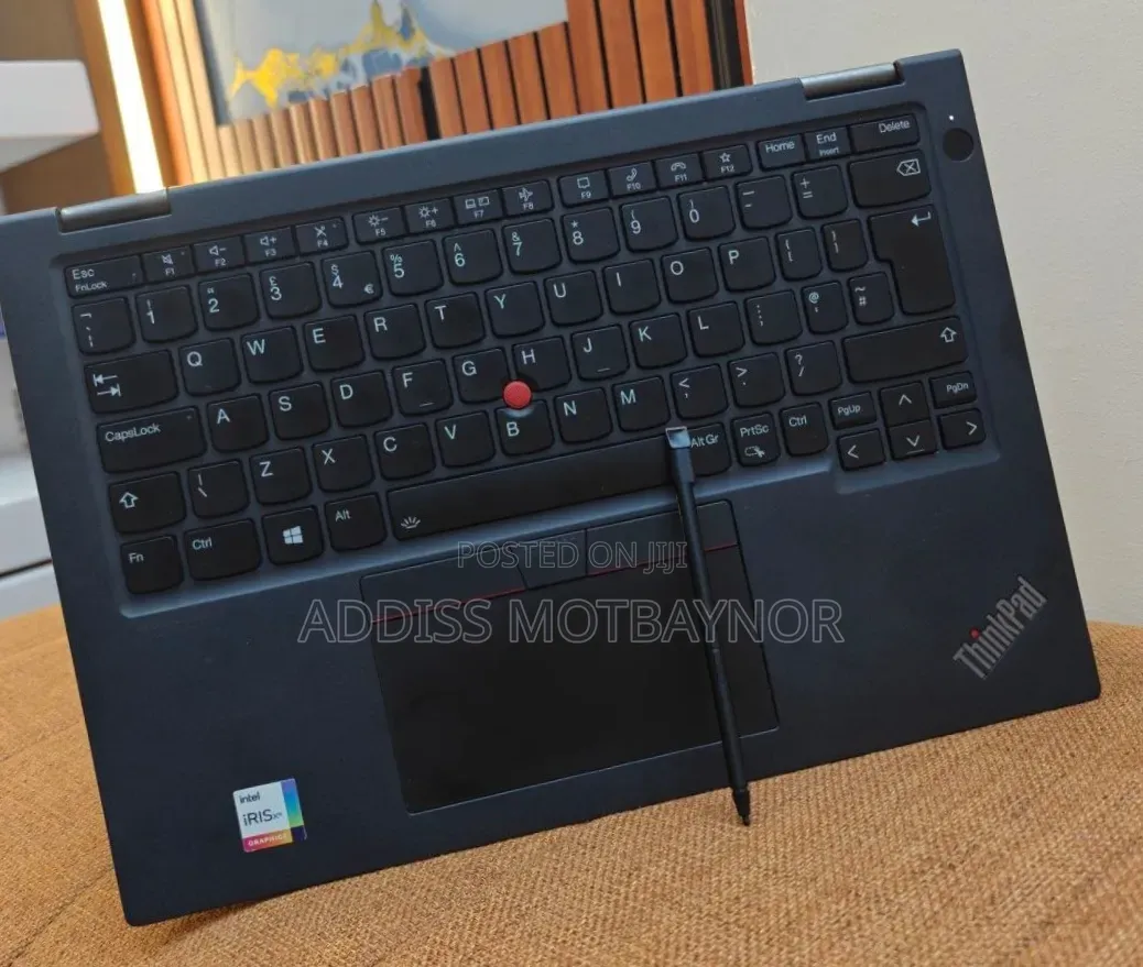 New Laptop Lenovo ThinkPad Yoga 16GB Intel Core i5 SSD 512GB