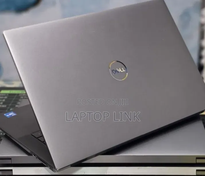 New Laptop Dell Precision 5560 32GB Intel Core i7 SSD 1T