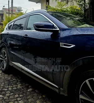 Jetour X70 Plus 2022