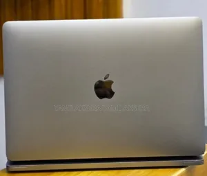 New Laptop Apple MacBook Pro 2019 16GB Intel Core i5 SSD 512GB