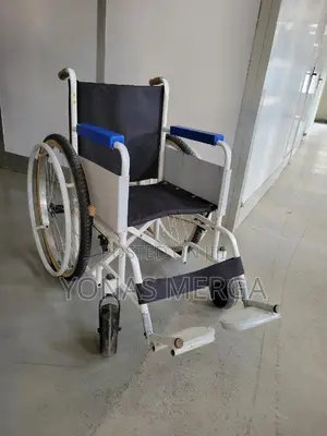 Normal Wheelchair=哈stronger wheelchair喆吉Foldable Mild Steel Wheel