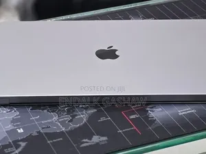 New Laptop Apple MacBook Pro 2023 M2 16GB Apple M2 SSD 512GB