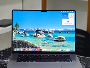 New Laptop Apple MacBook Pro 2023 M2 16GB Apple M2 SSD 512GB
