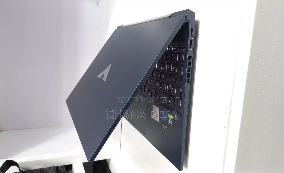New Laptop HP Victus 16 16GB Intel Core i7 SSD 512GB