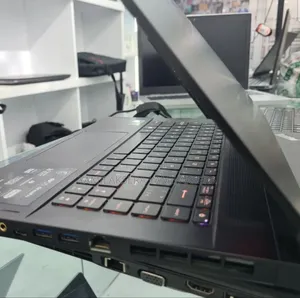 New Laptop MSI GS66 Stealth 10UG 16GB Intel Core i7 SSD 512GB