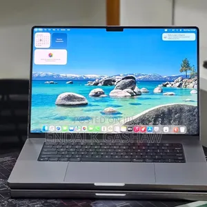 New Laptop Apple MacBook Pro 2021 M1 32GB Apple M1 SSD 512GB