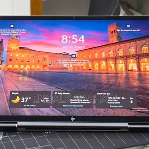 New Laptop HP Spectra 13 16GB Intel Core i7 SSD 512GB