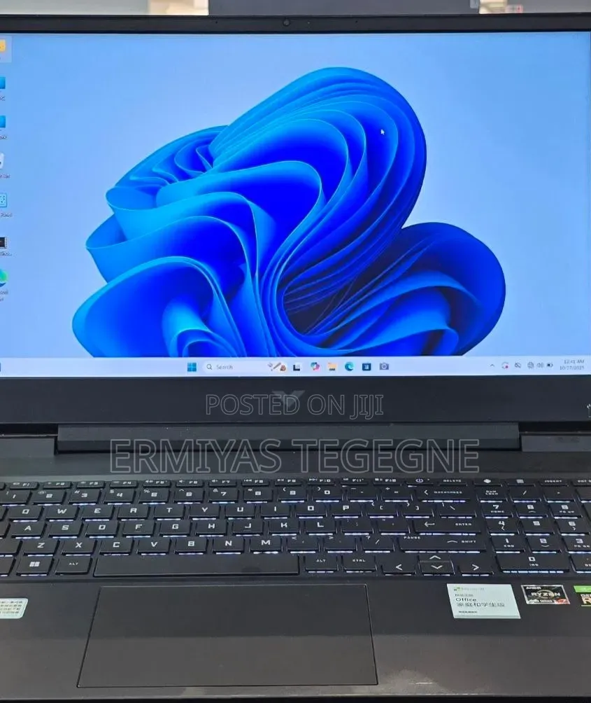New Laptop HP Envy x360 16GB Intel Core i7 SSD 512GB