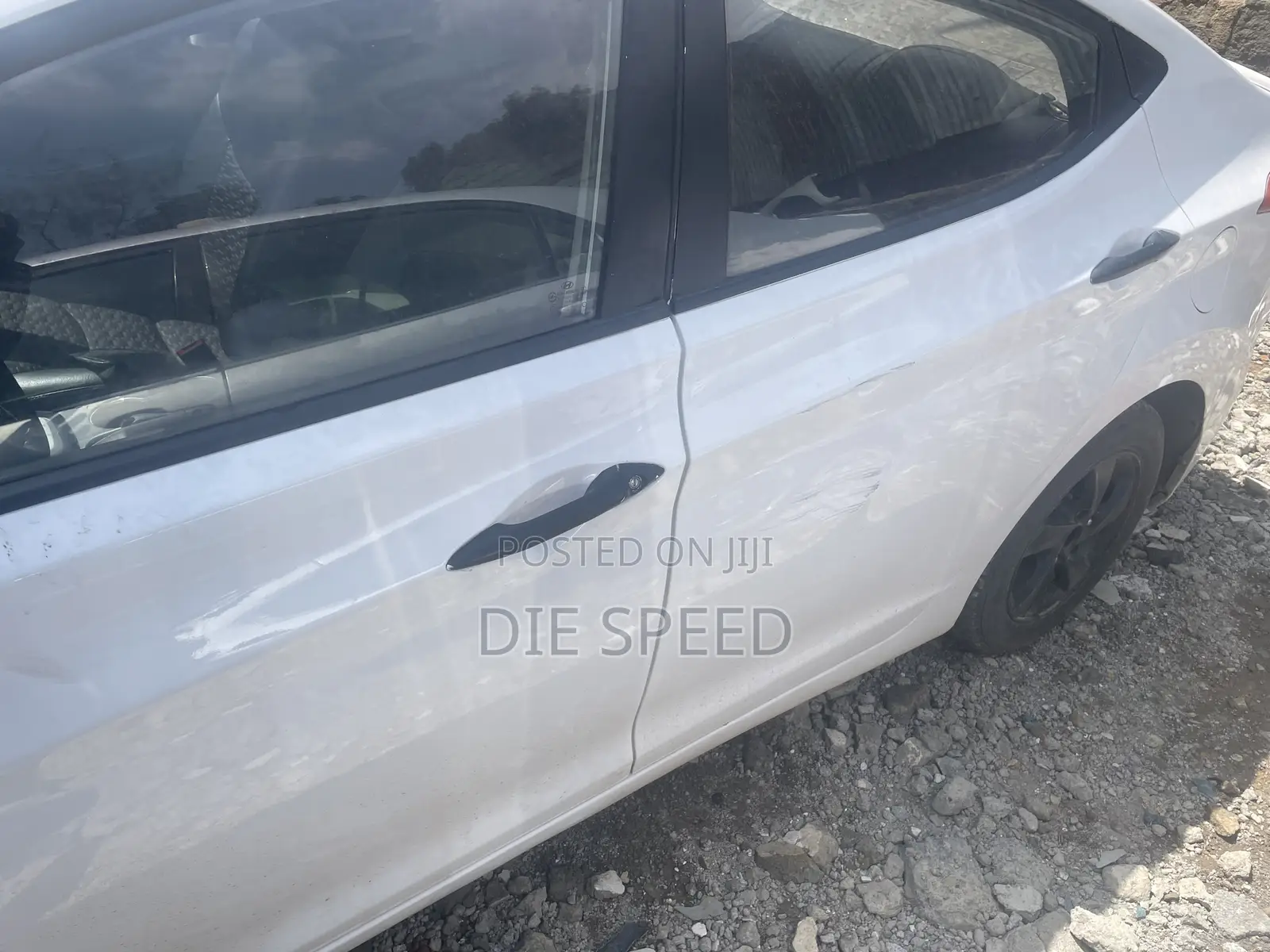 Hyundai Avante 2011 White