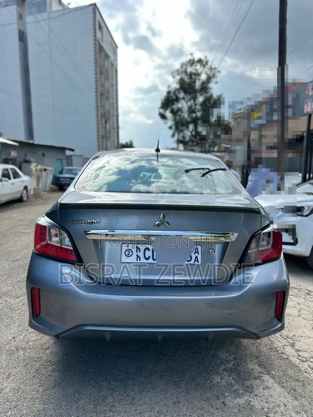 Mitsubishi Attrage 2022 Silver