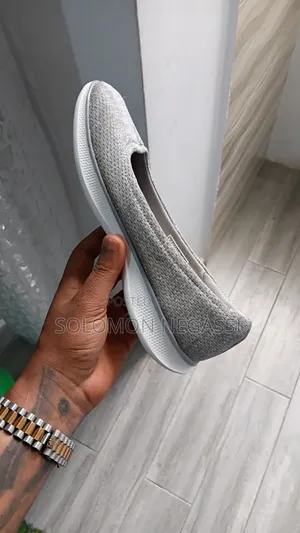 Women Skecher Shoes