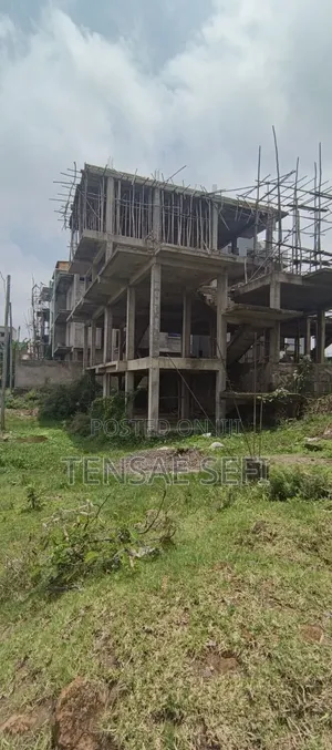 10bdrm House in Katila Mariam, Bole for sale