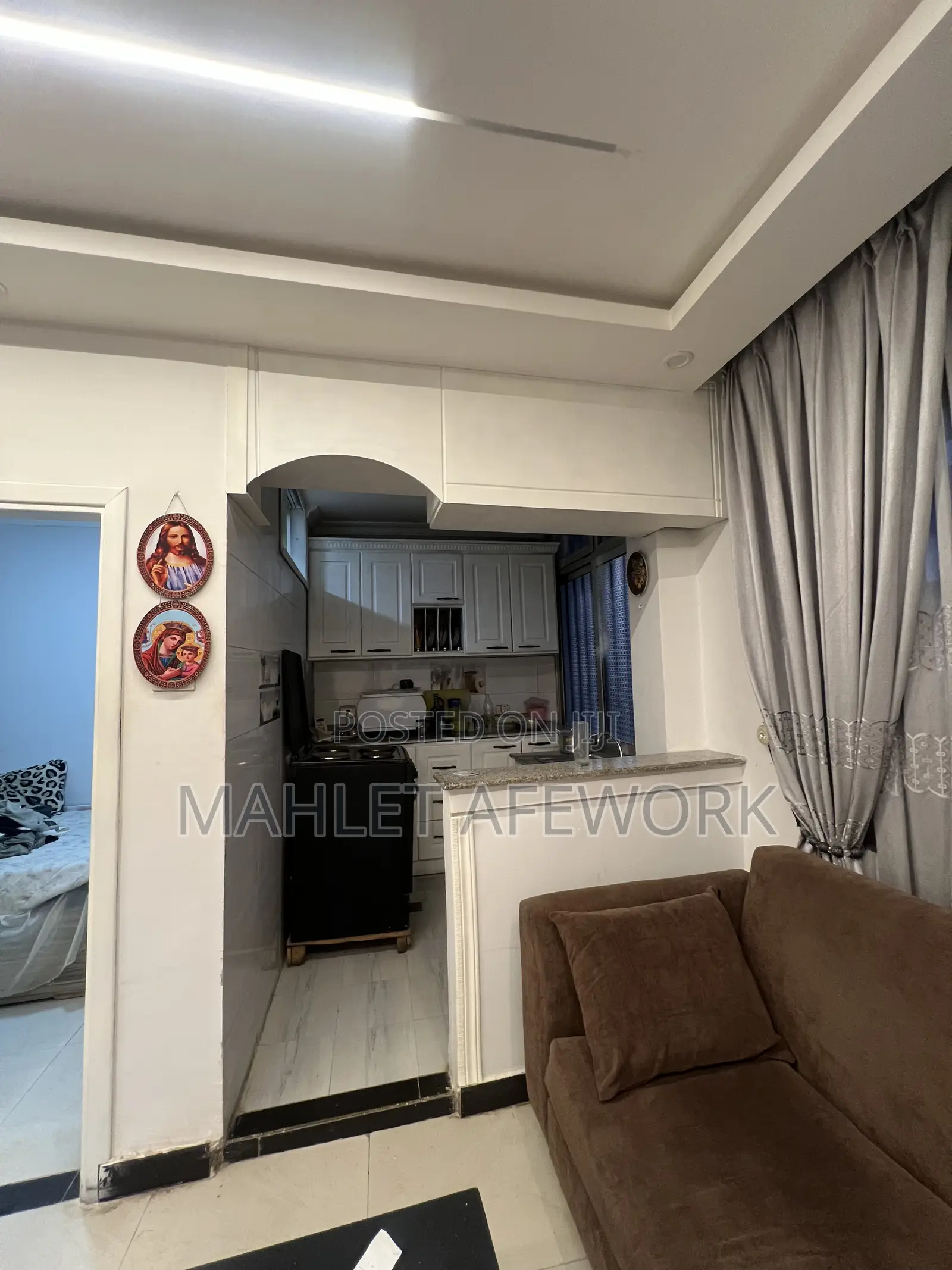 Furnished 2bdrm Apartment in Ayat Realstate, Yeka for sale