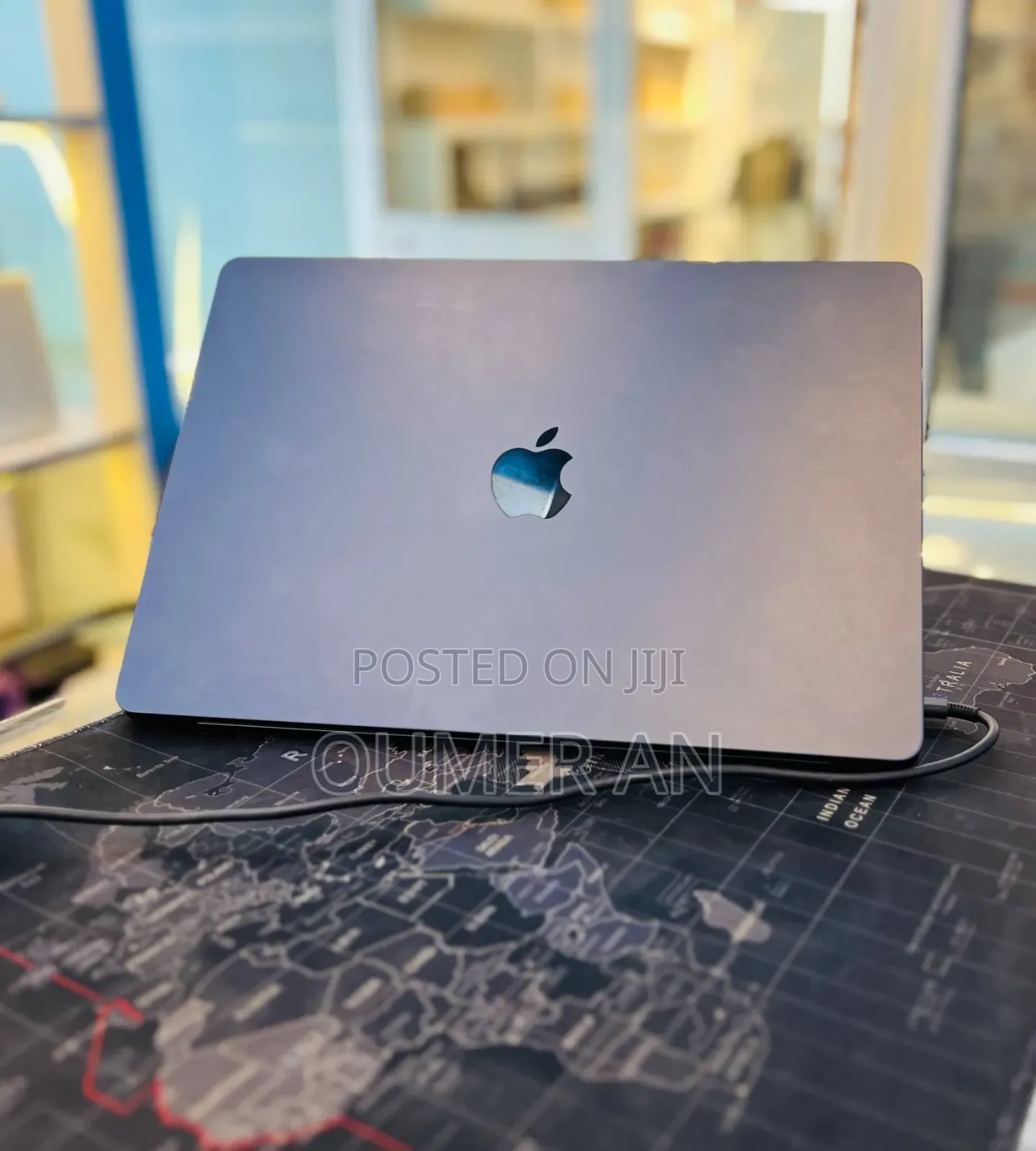 New Laptop Apple MacBook Air 2024 M3 16GB Apple M3 SSD 512GB