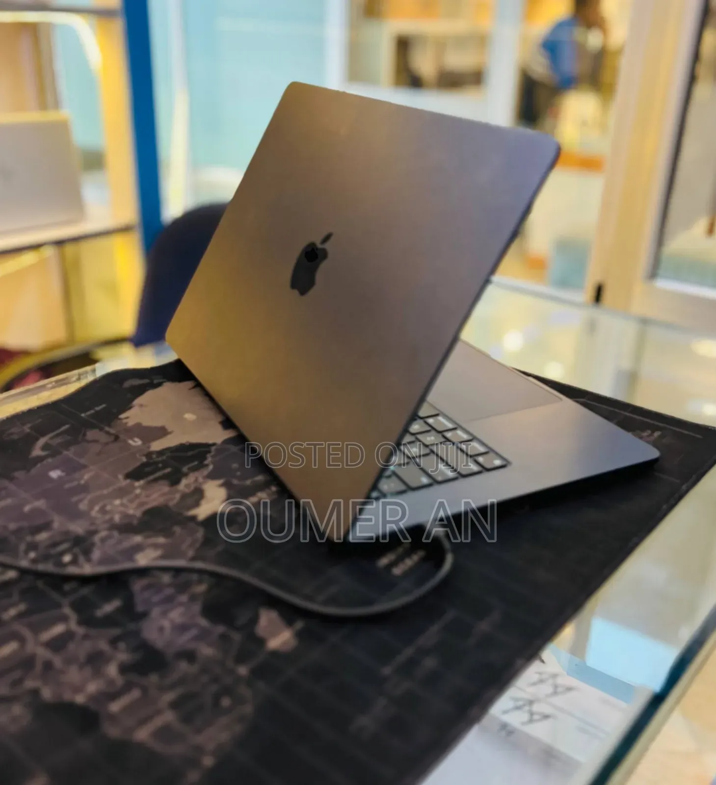 New Laptop Apple MacBook Air 2024 M3 16GB Apple M3 SSD 512GB