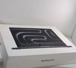 New Laptop Apple MacBook Pro 2024 M4 24GB Apple M4 Pro SSD 1T