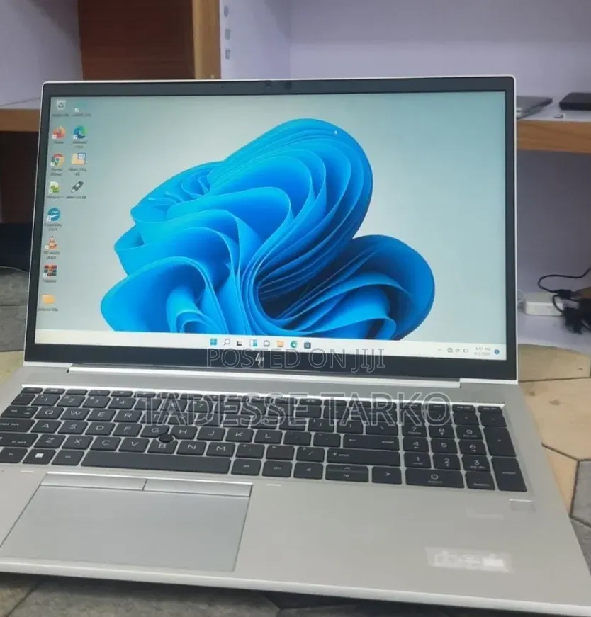 New Laptop HP EliteBook 850 G8 16GB Intel Core i7 SSD 512GB