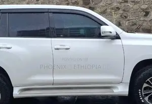 Toyota Land Cruiser Prado 2014 White