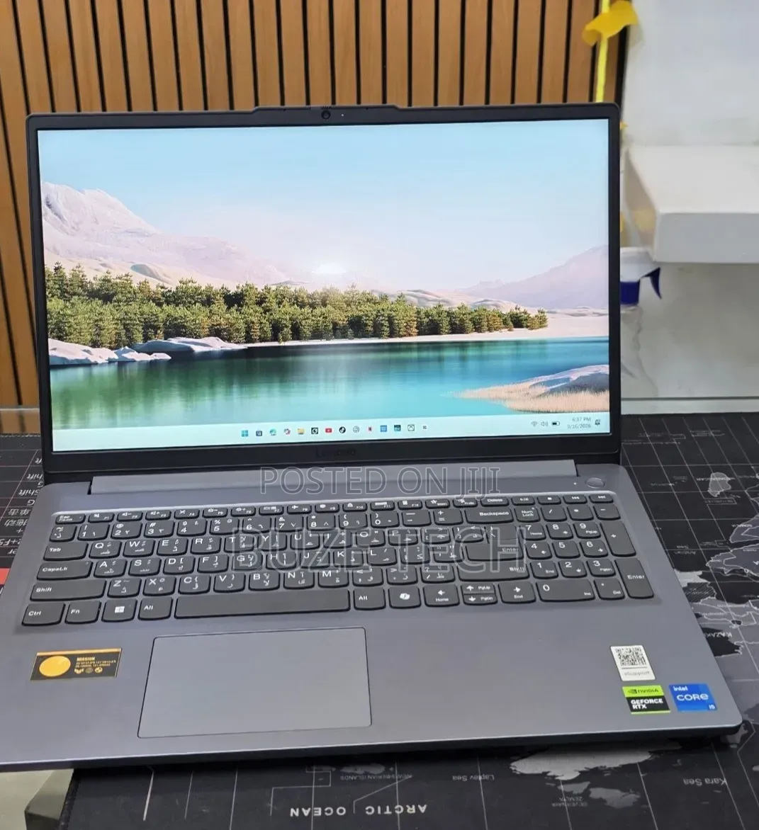 New Laptop Lenovo LOQ 15AHP10 12GB Intel Core i5 SSD 512GB