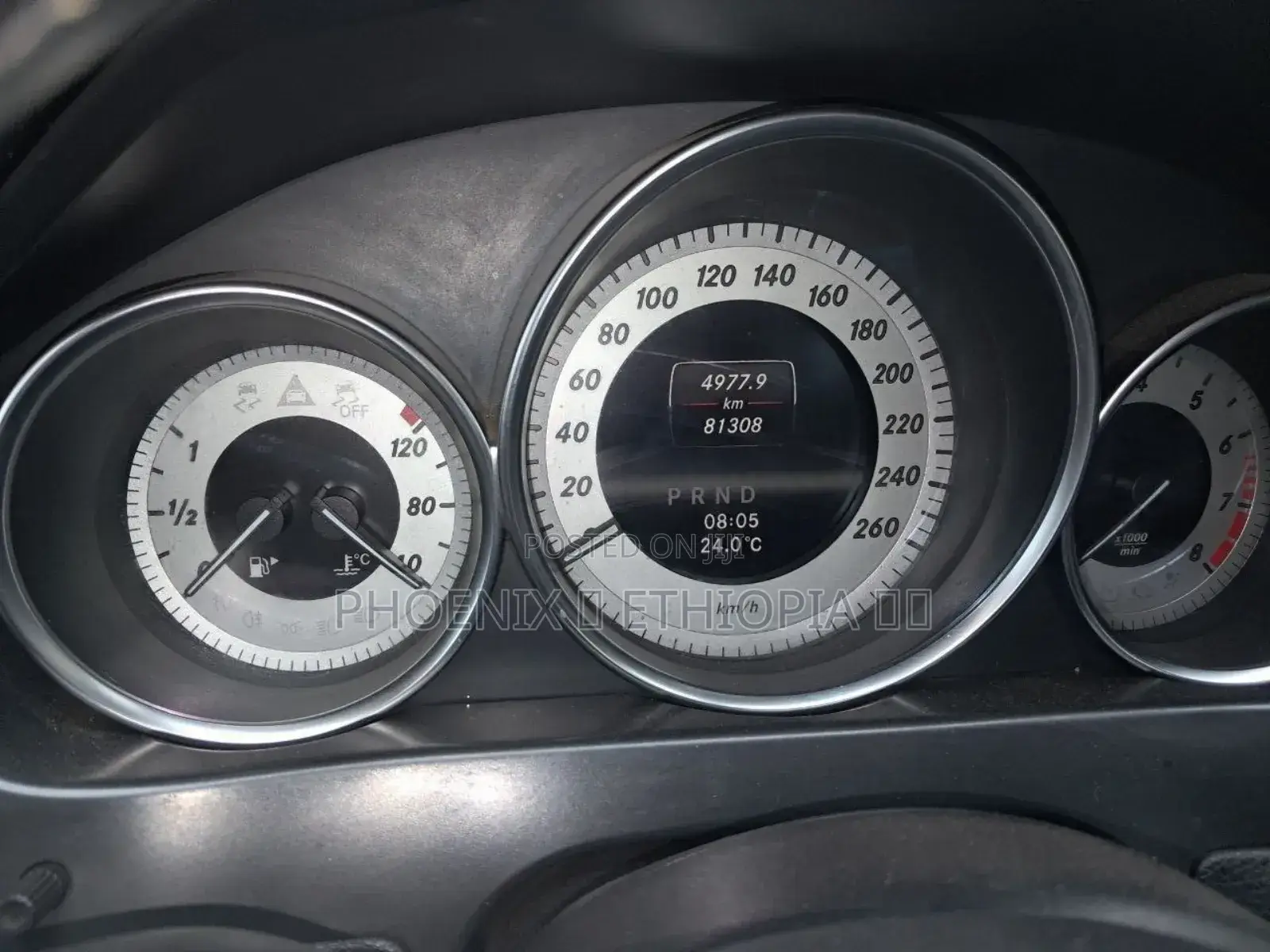 Mercedes-Benz C200 2012 Brown