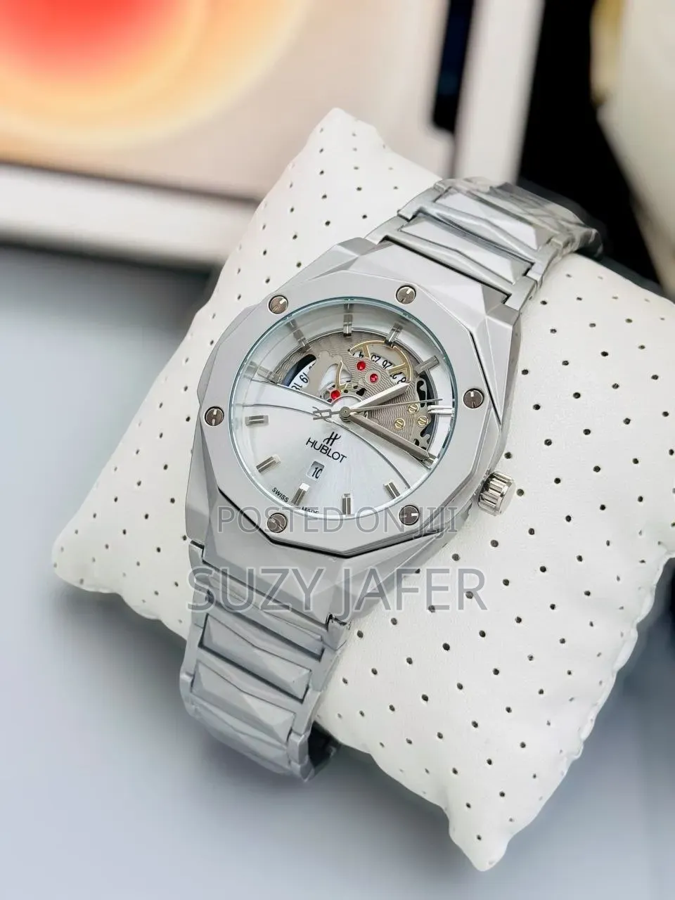 HUBLOT Men's Premium Watch