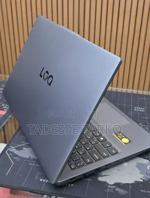 New Laptop Lenovo LOQ 15AHP10 16GB Intel Core i5 SSD 512GB